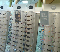 英國specsavers眼鏡店成品展示
